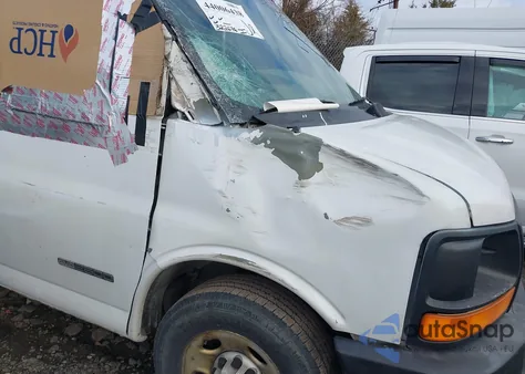 2006 GMC Savana Work Van from USA, damaged, VIN 1GTGG25V661161305